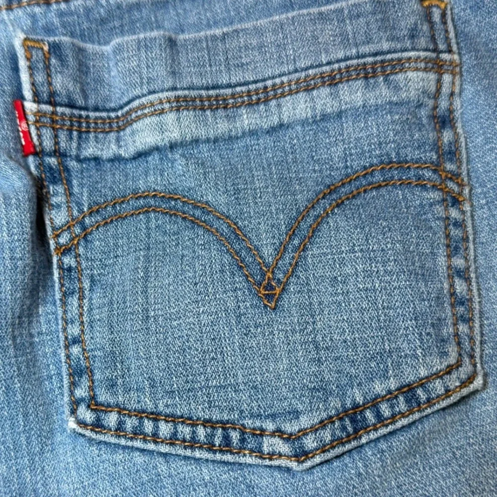 Levis 515 Womens Size 14 Bermuda Denim Shorts Cuffed Stretch Jean Casual Summer